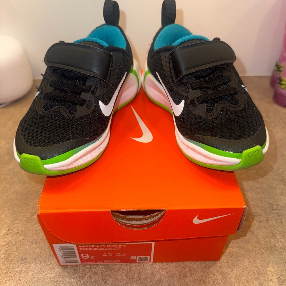 Nike Infinity Flow